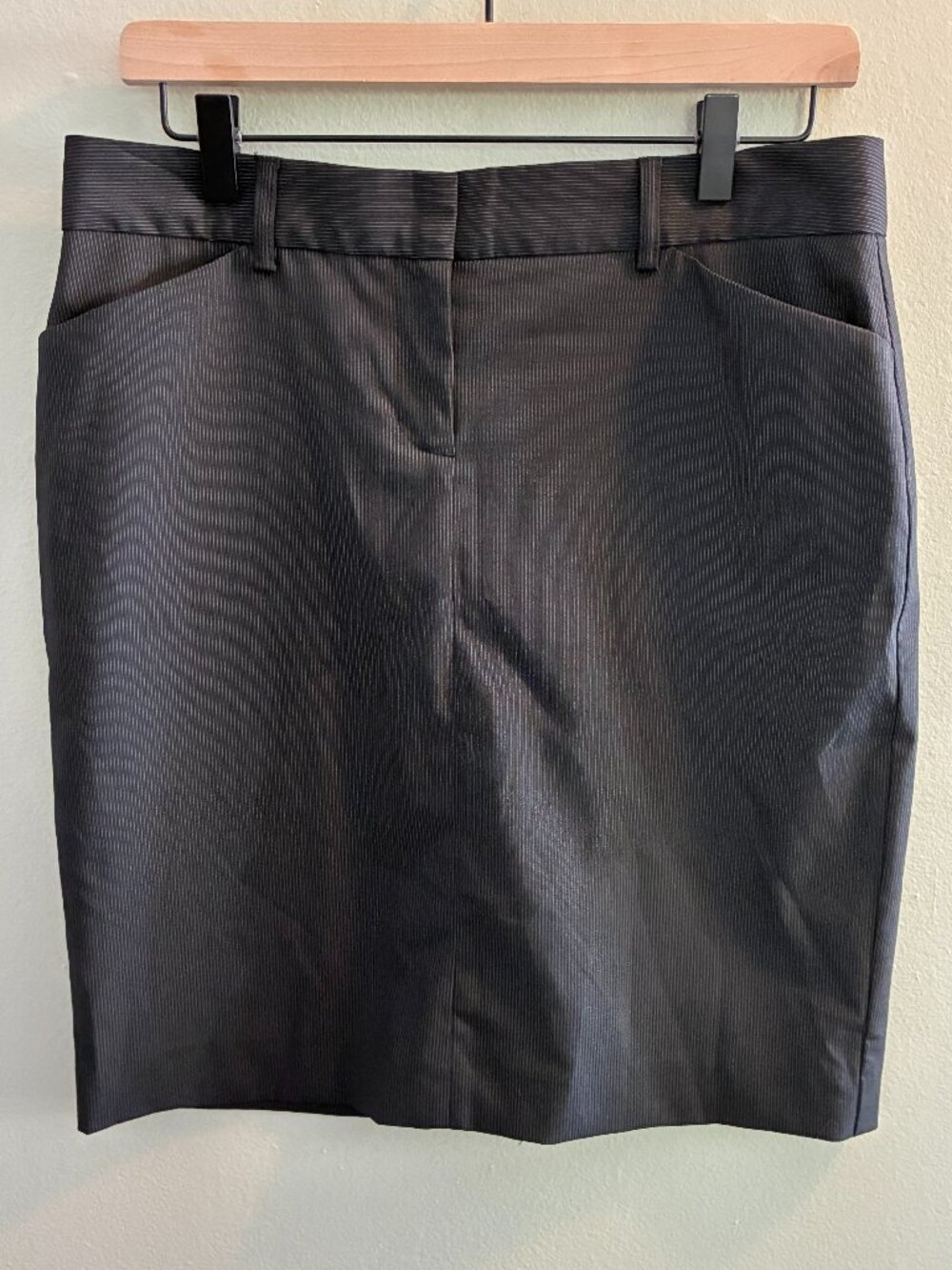 Express Design Studio Editor Skirt Size 6 Black Pinstripe Y2K Pencil Pockets